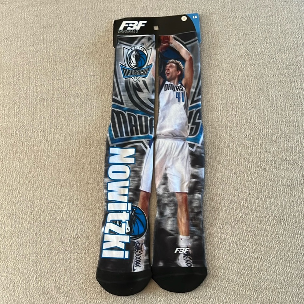 DIRK NOWITZKI NWT Socks Grab this rare find of a NBA Champion and Hall of Famer!